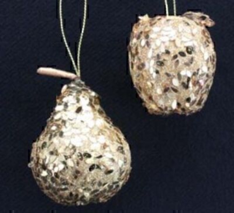 Set of Gold Sequin Apple and Pear Christmas Tree Decoration by Gisela Graham. Hanging Christmas Tree Decorations. Both apple and pear one of each included. This set of Christmas Tree is a tasteful addition to your Christmas Decorations Size 5x5x5cm<br><br>
If it is Christmas Tree Decorations to be sent anywhere in the UK you are after than look no further than Booker Flowers and Gifts Liverpool UK. Our Tree Decorations are specially selected from across a range of suppliers. This way we can bring you the very best of what is available in Tree Decorations.<br><br>
Here at Booker Flowers and Gifts we love Christmas and as such we have a massive range of traditional and contemporary Christmas Decorations.<br><br>

Gisela loves Christmas Gisela Graham Limited is one of Europes leading giftware design companies. Gisela made her name designing exquisite Christmas and Easter decorations. However she has now turned her creative design skills to designing pretty things for your kitchen, home and garden. She has a massive range of over 4500 products of which Gisela is personally involved in the design and selection of. In their own words Gisela Graham Limited are about marking special occasions and celebrations. Such as Christmas, Easter, Halloween, birthday, Mothers Day, Fathers Day, Valentines Day, Weddings Christenings, Parties, New Babies. All those occasions which make life special are beautifully celebrated by Gisela Graham Limited.<br><br>
Christmas and her love of this occasion is what made her company Gisela Graham Limited come to fruition. Every year she introduces completely new Christmas Collections with Unique Christmas decorations. Gisela Grahams Christmas ranges appeal to all ages and pockets.<br><br>
Gisela Graham Christmas Tee Decorations are second not none a really large collection of very beautiful items she is especially famous for her Fairies and Nativity. If it is really beautiful and charming Christmas Decorations you are looking for think no further than Gisela Graham.<br><br>
These Beautiful Gold Glitzy apple and pear by Gisela Graham are a stylish addition to any Christmas Tree they will fit into many Christmas Themes and are sure to be a favorite for years to come. Remember Booker Flowers and Gifts for Gisela Graham Tree Decorations that can be send anywhere in the UK.
